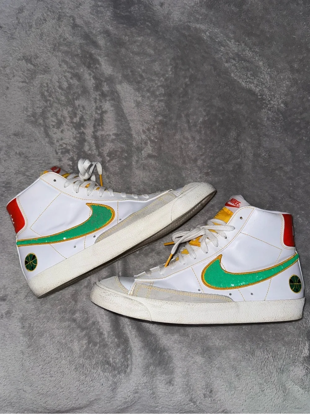 Mens Nike Blazer Mid 77 Vintage Roswell Rayguns
